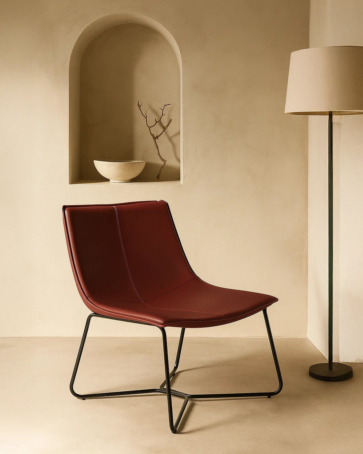 Bergondo Cocoon Accent Chair (London Brick Red ) – Mid-century Modern Coconut Style Lounge Chair - Marcel Olsen