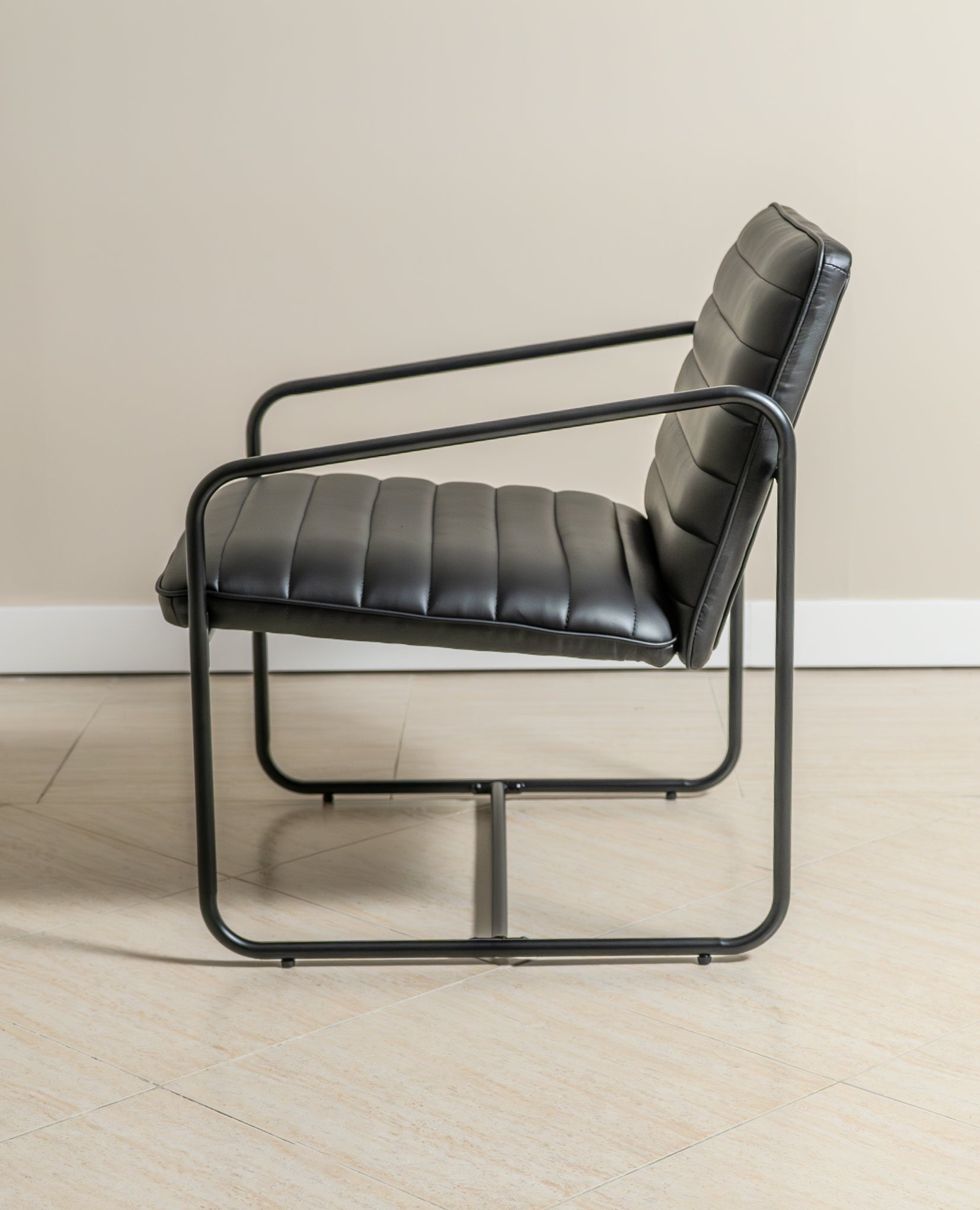 Berria Armchair Metal & Vegan Leather (Ebony Black) – Modern Industrial Ribbed Lounge Chair - Marcel Olsen