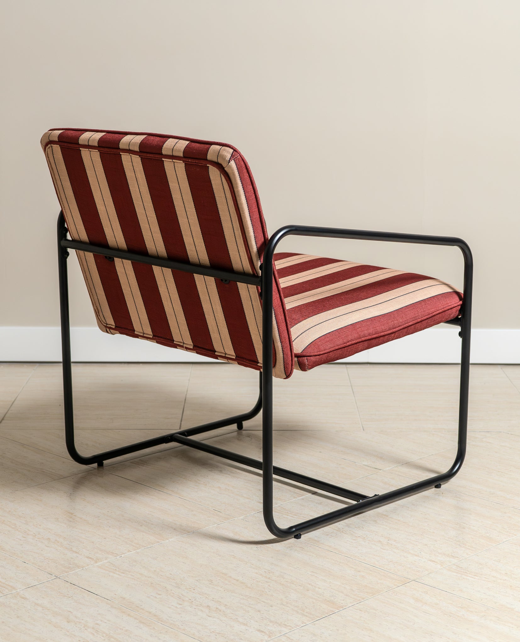 Berria Armchair Metal & Striped Fabric (Crimson Sand) – Modern Boho Summer Lounge Chair - Marcel Olsen