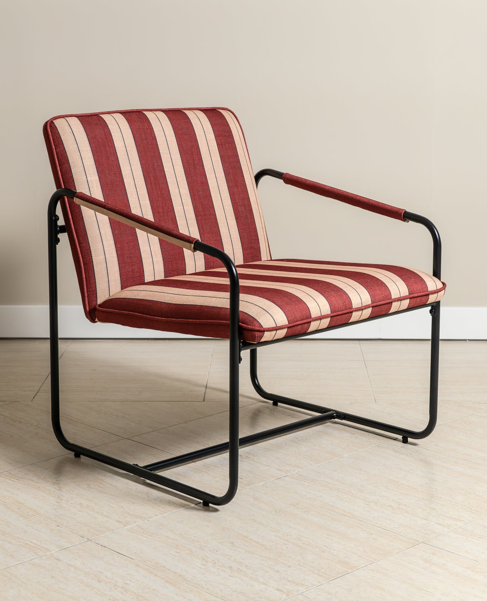 Berria Armchair Metal & Striped Fabric (Crimson Sand) – Modern Boho Summer Lounge Chair - Marcel Olsen