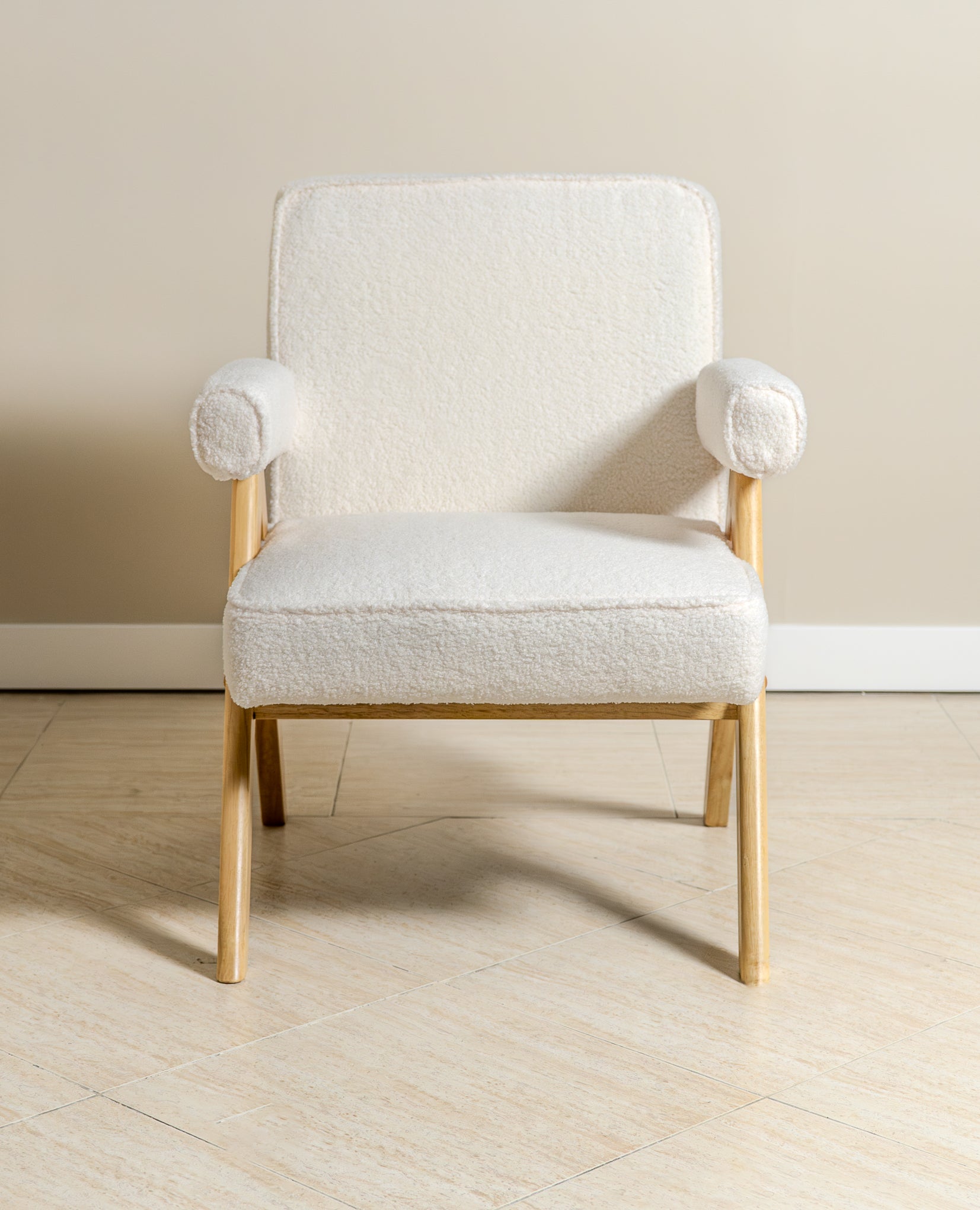 Bascuas Boho Upholstered Armchair (Bouclé White Fabric) – Mid-century Style Accent Chair - Marcel Olsen