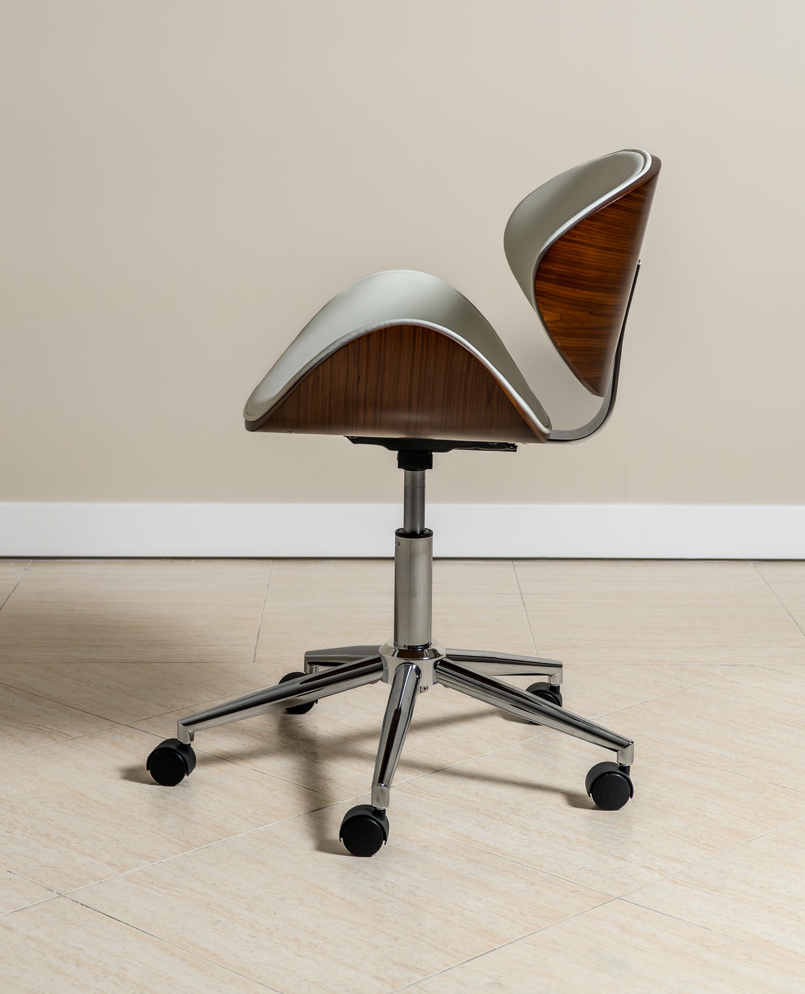 Ergonomic Danish Office Chair (White, Wing) | Scandinavian Desk Chair Office Chair - Jacob Bek