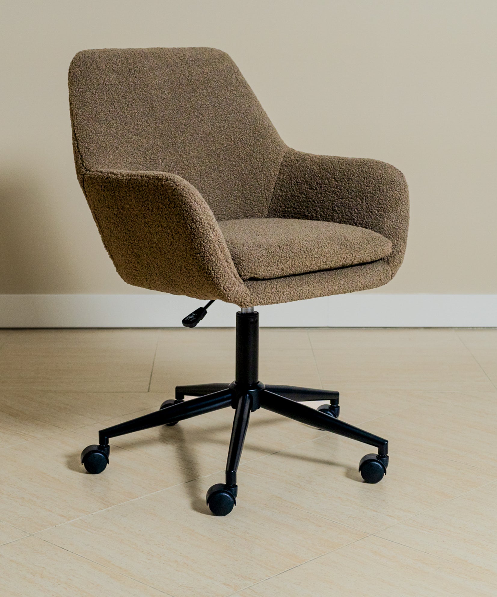 Sheepskin Desk Chair (Smoked Oak Brown Bouclé) - Marcel Olsen