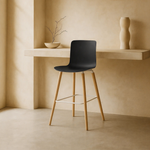 Casco Scandinavian Bar Stools – Set of 4 (Jet Black / Arctic White) – Outlet Outlet Products - Marcel Olsen