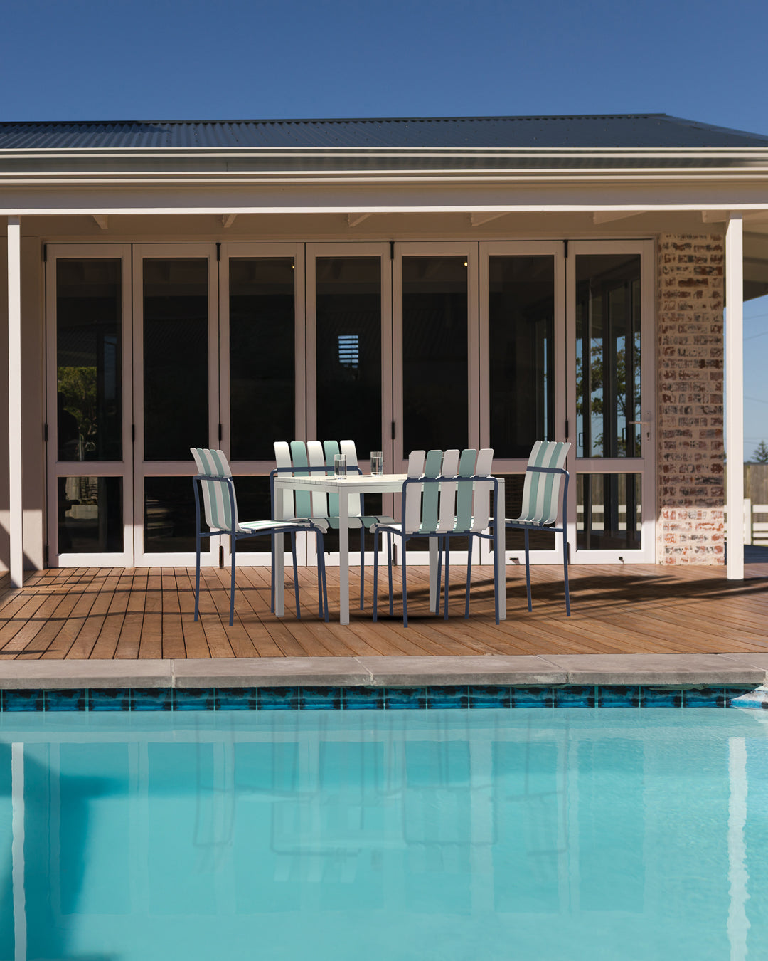Ondara Outdoor Dining Table (Alba White, 85cm) - Outlet - Marcel Olsen