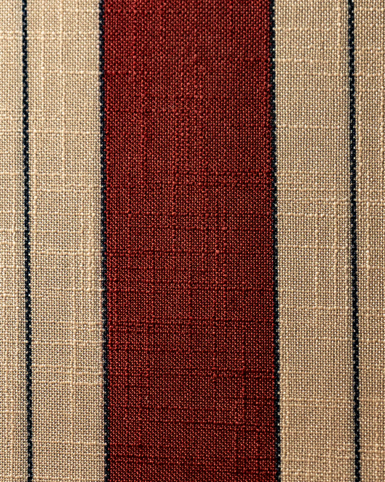 Berria Armchair Metal & Striped Fabric (Crimson Sand) – Outlet - Marcel Olsen