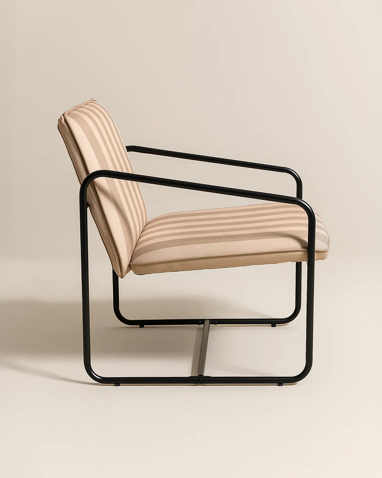 Berria Armchair Metal & Striped Fabric (Natural Sand) – Outlet - Marcel Olsen