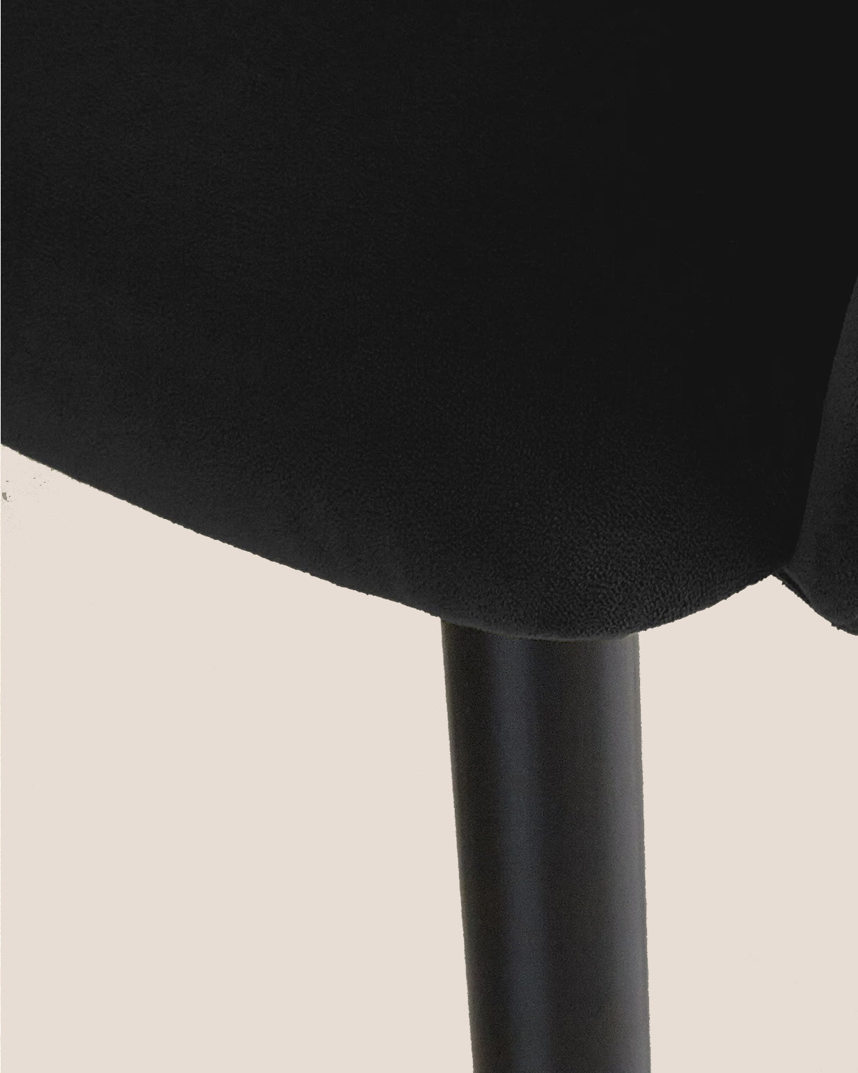 Bonanova Velvet Dining Chair (Noir Black Fabric) – Modern Upholstered Dining Chair with Armrests - Marcel Olsen