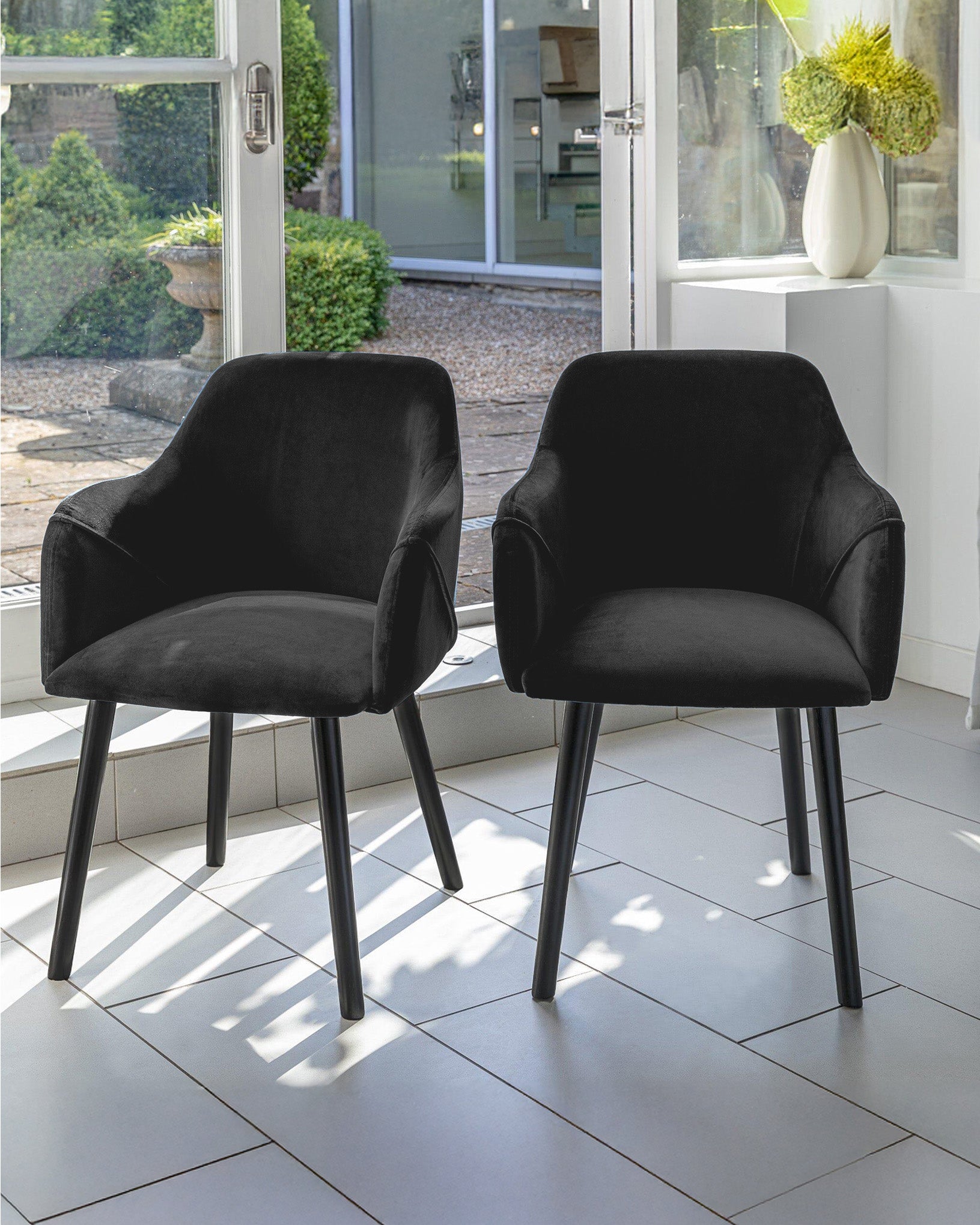 Bonanova Velvet Dining Chair (Noir Black Fabric) – Modern Upholstered Dining Chair with Armrests - Marcel Olsen