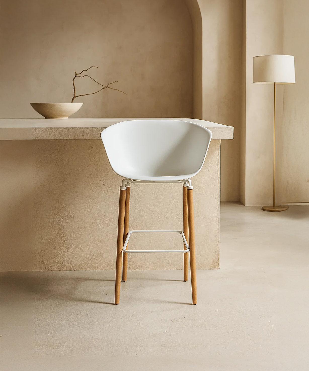 Casco Modern Bar Stool Armchair (Arctic White) – Scandinavian Style Shell Stool with Wooden Legs & Armrests (68cm) (4 Units) Outlet Products - Marcel Olsen