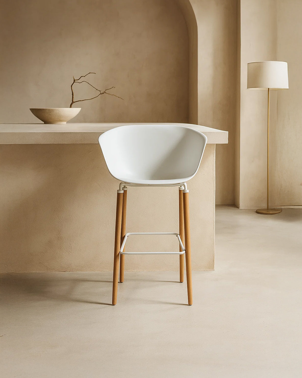Casco Modern Bar Stool Armchair (Arctic White) – Scandinavian Style Shell Stool with Wooden Legs & Armrests (68cm) (4 Units) Outlet Products - Marcel Olsen