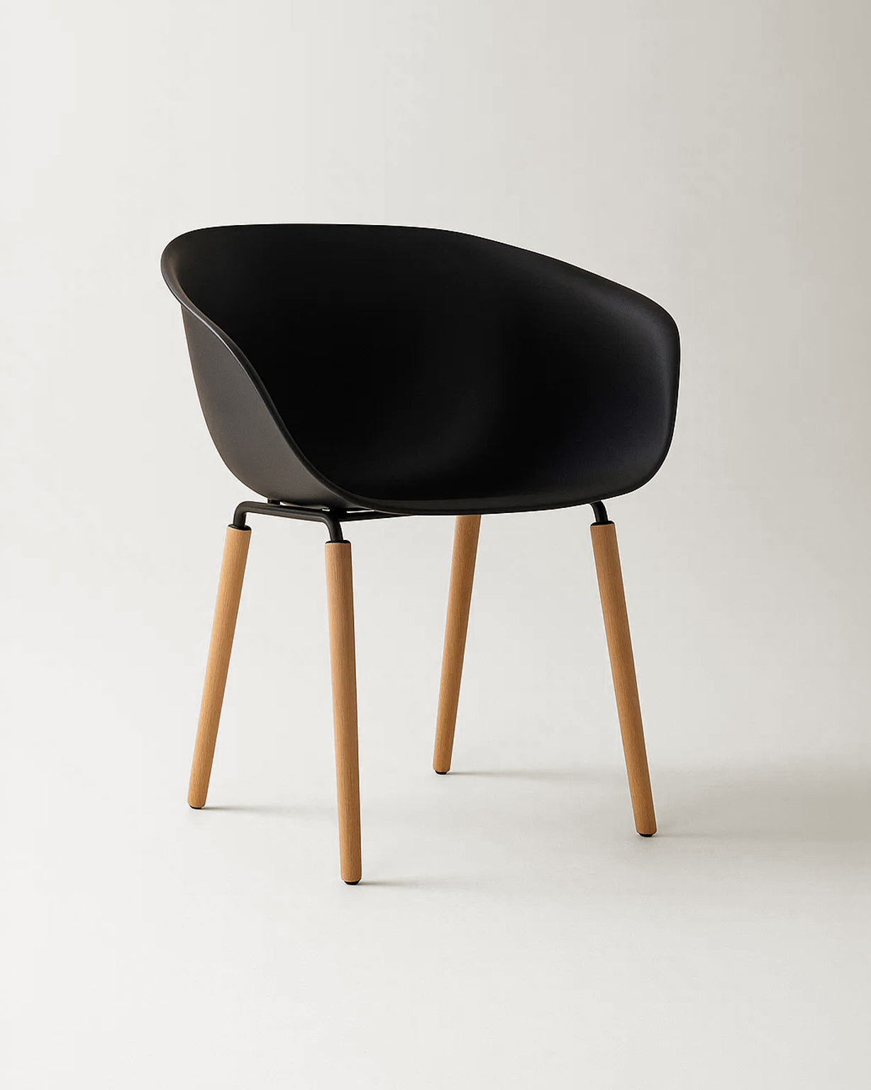 Casco Modern Dining Chair (Jet Black) – (4 Units) Outlet Products - Marcel Olsen