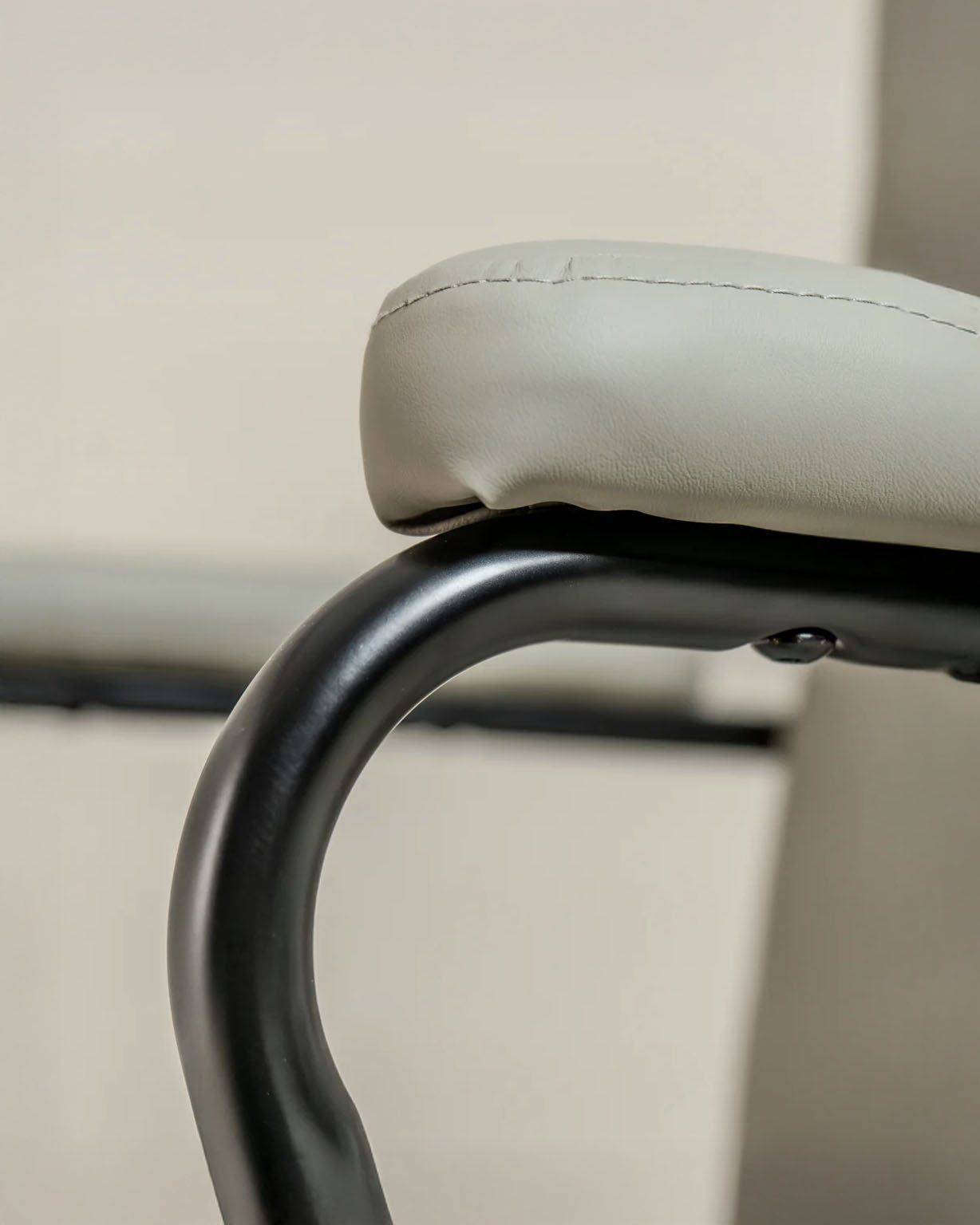 Executive Cushioned Office Chair (Grey Faux Leather) – Mid-century Modern Swivel Desk Chair - Marcel Olsen