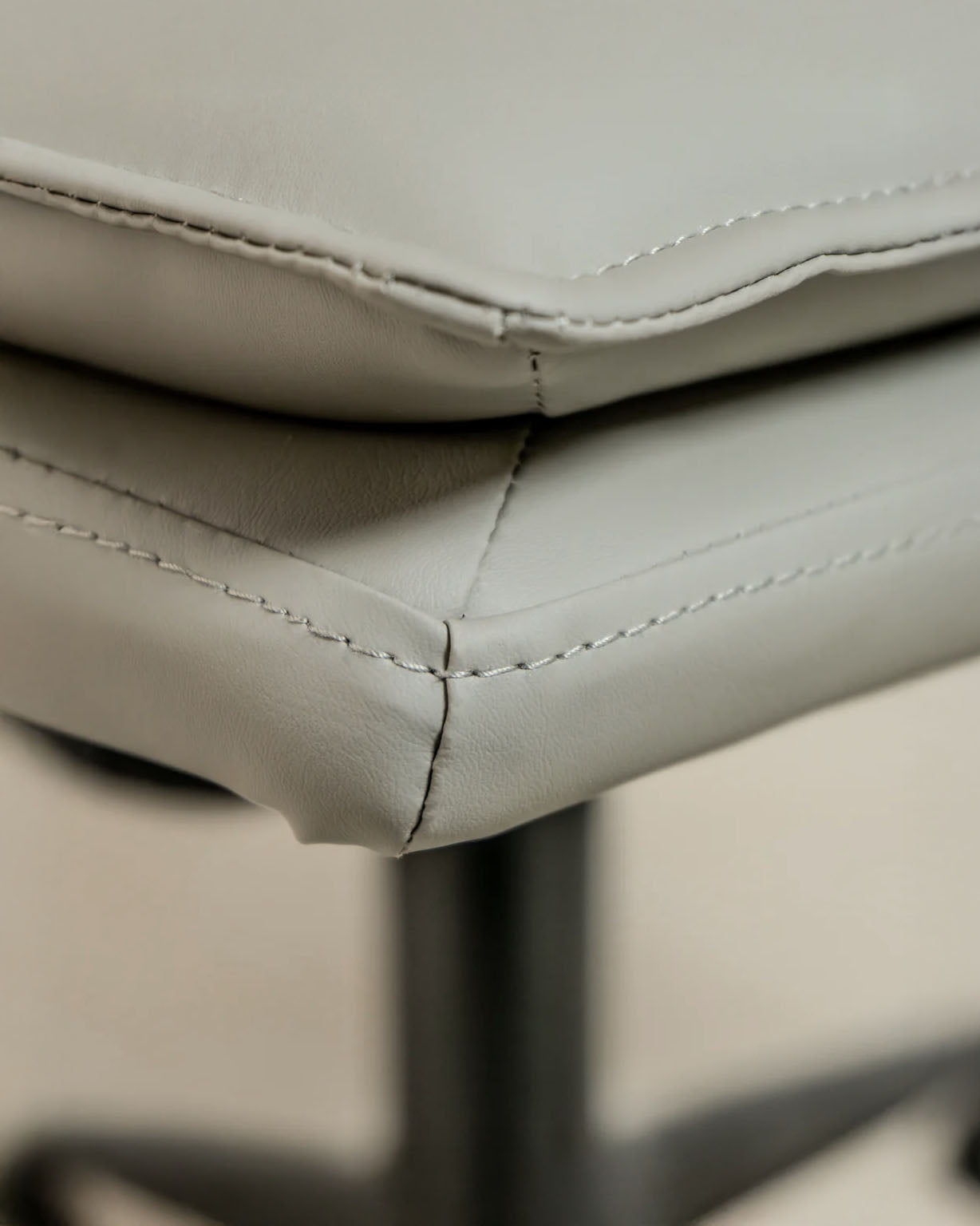 Executive Cushioned Office Chair (Grey Faux Leather) – Mid-century Modern Swivel Desk Chair - Marcel Olsen