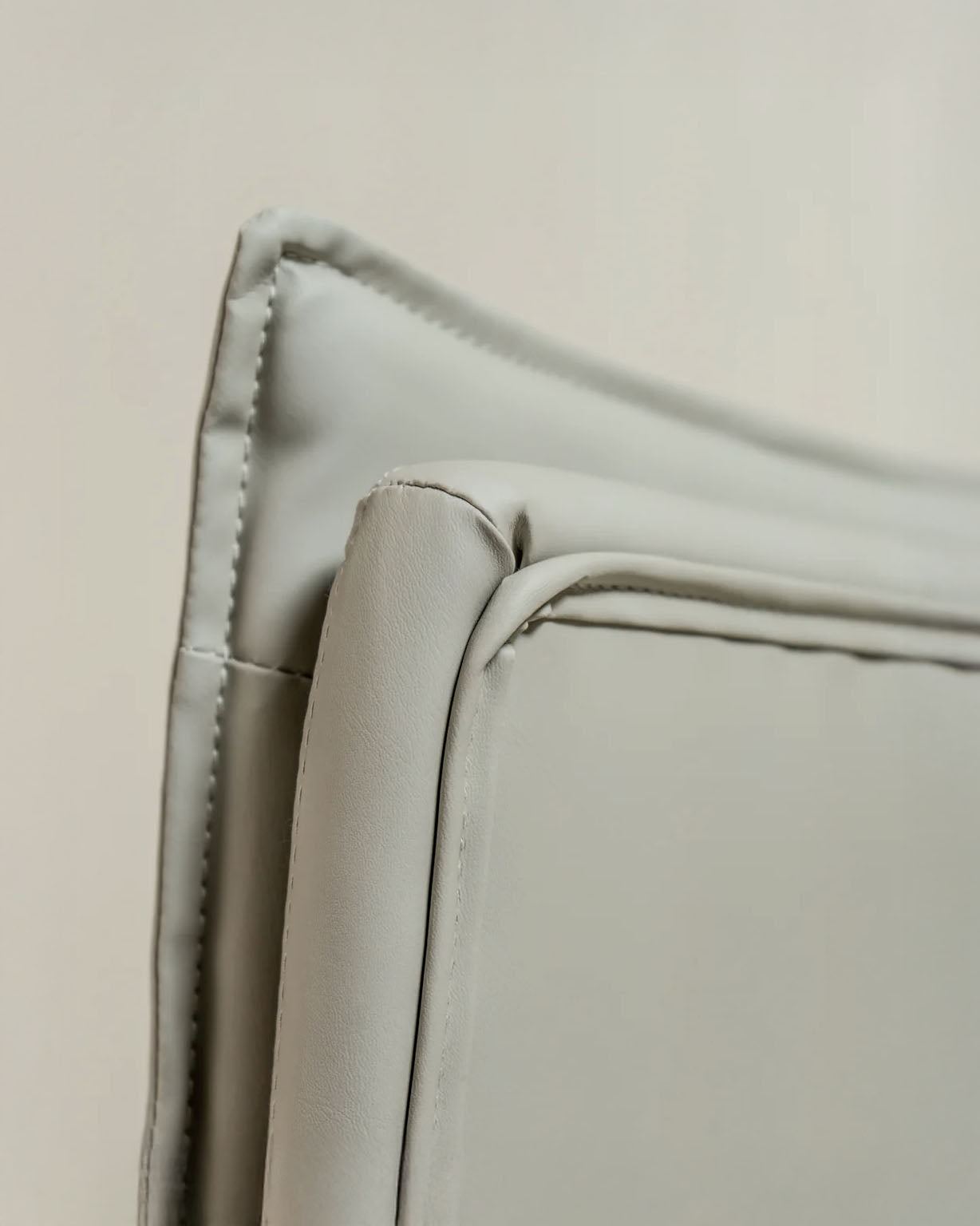 Executive Cushioned Office Chair (Grey Faux Leather) – Mid-century Modern Swivel Desk Chair - Marcel Olsen