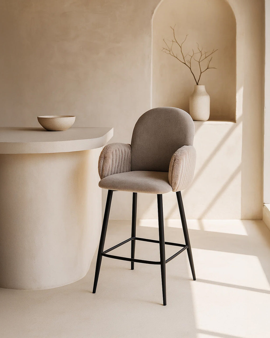 Nubbi Upholstered Bar Stools – Set of 4 (Soft Cloud, 61cm – Low) – Outlet Outlet Products - Marcel Olsen