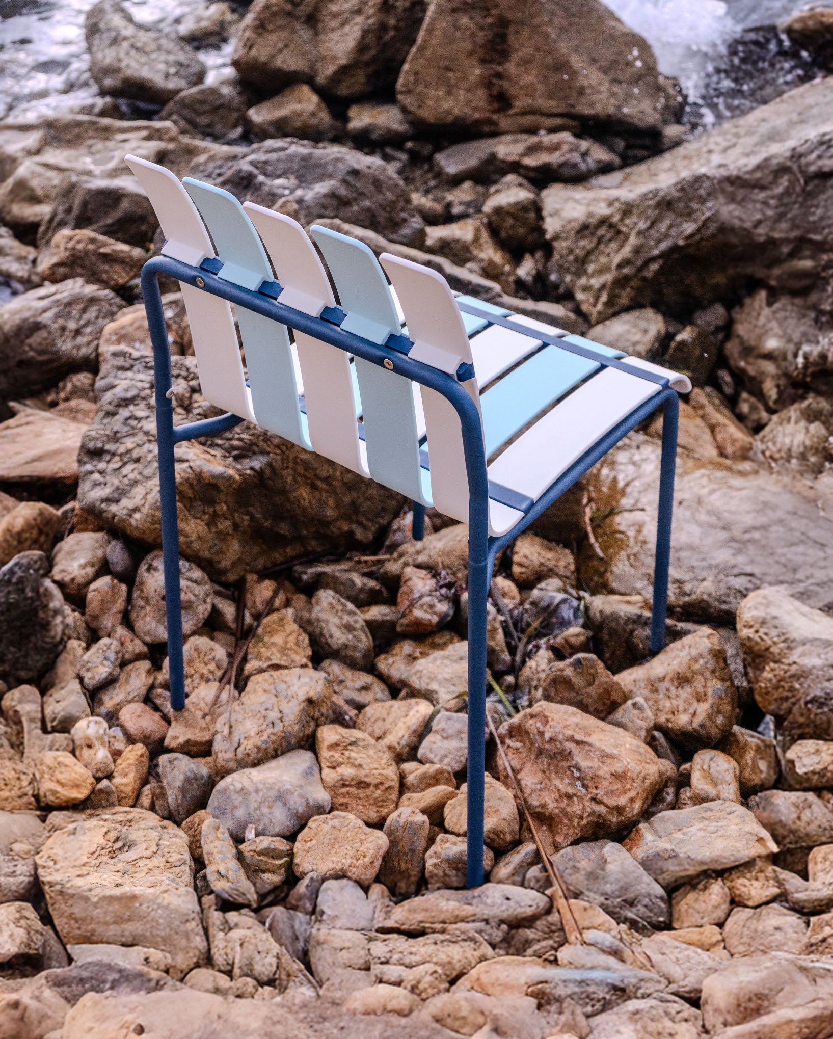 Ondara Outdoor Chair (Sea Blue & White) – Modern Boho Patio Chair - Marcel Olsen