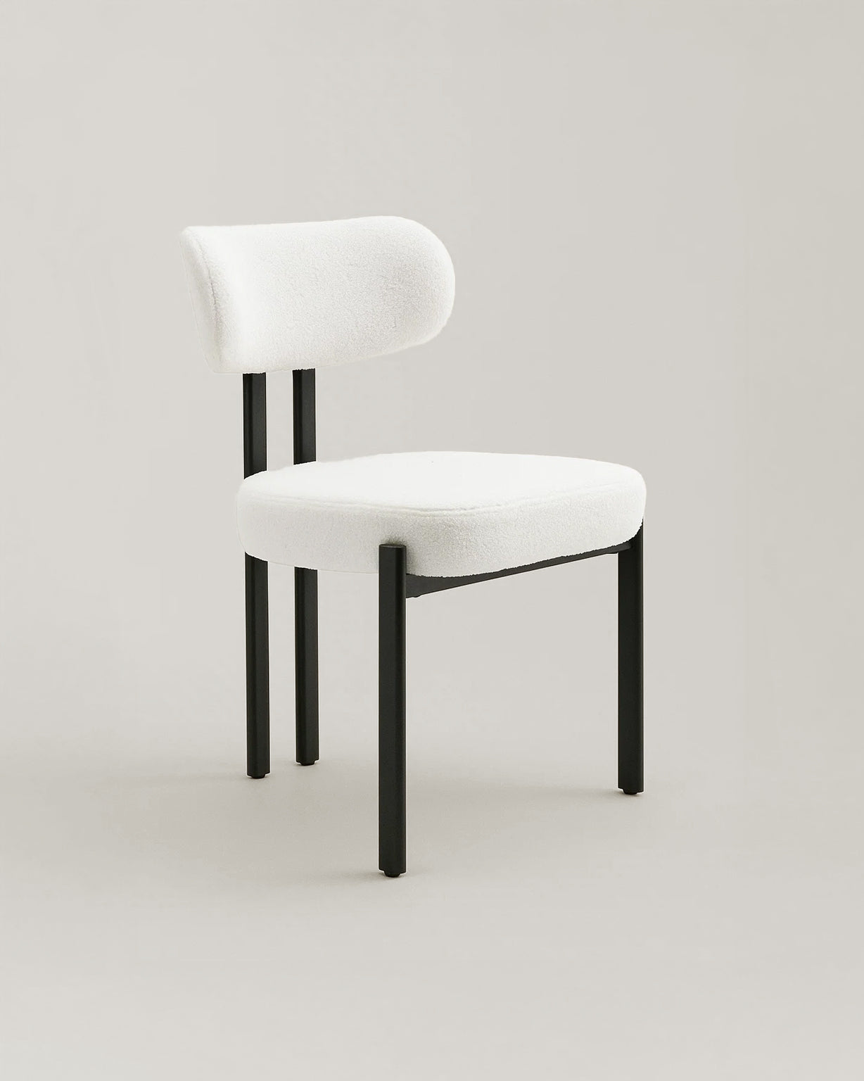 Riancho Dining Chair (White Bouclé) – Modern Minimalist Dining Chair - Marcel Olsen