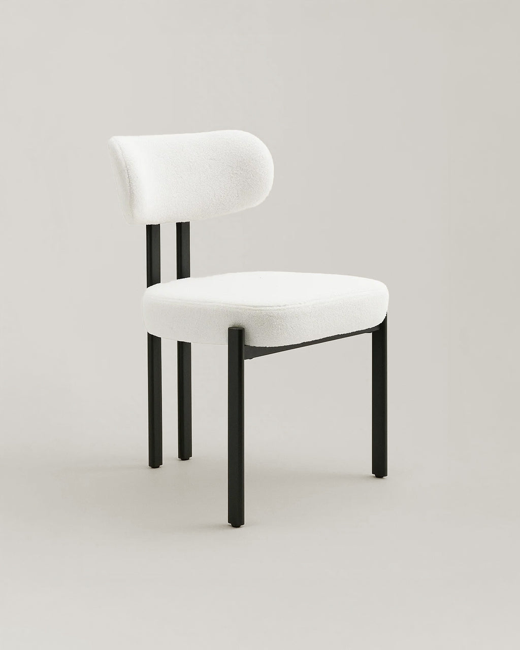 Riancho Dining Chair (White Bouclé) - Outlet - Marcel Olsen