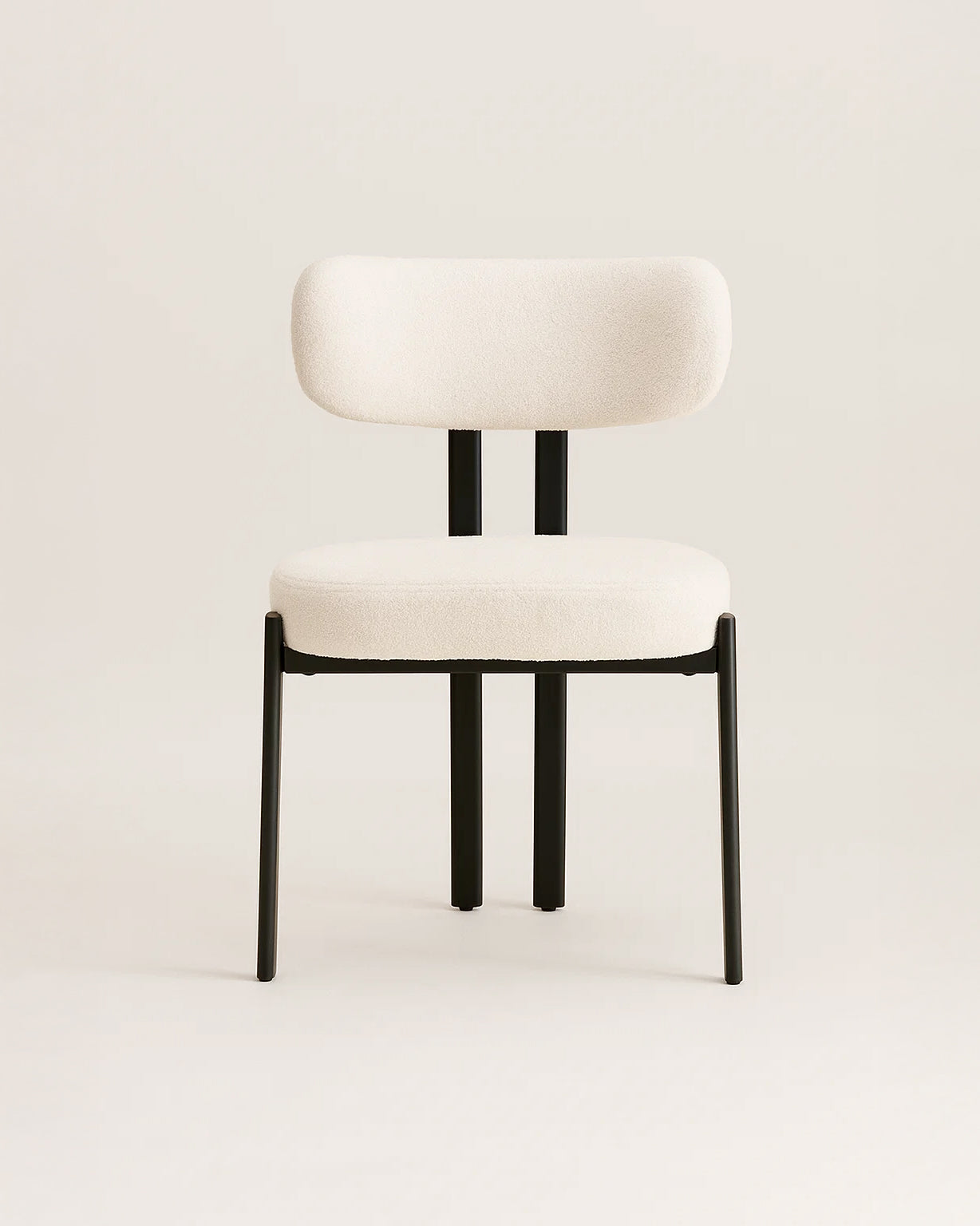 Riancho Dining Chair (White Bouclé) – Modern Minimalist Dining Chair - Marcel Olsen