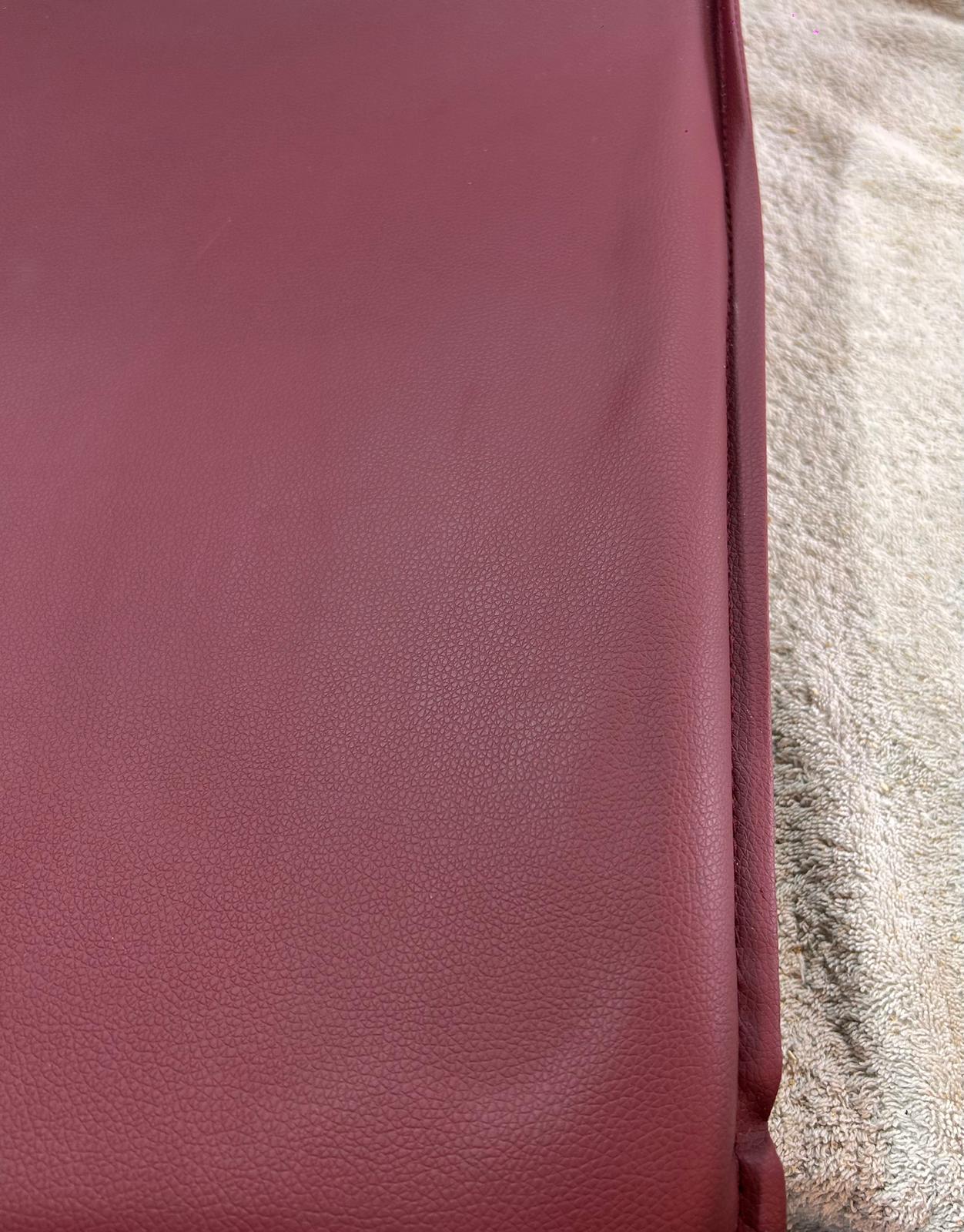 Bergondo Cocoon Accent Chair (London Brick Red ) – Mid-century Modern Coconut Style Lounge Chair (OUTLET) Outlet Products - Marcel Olsen