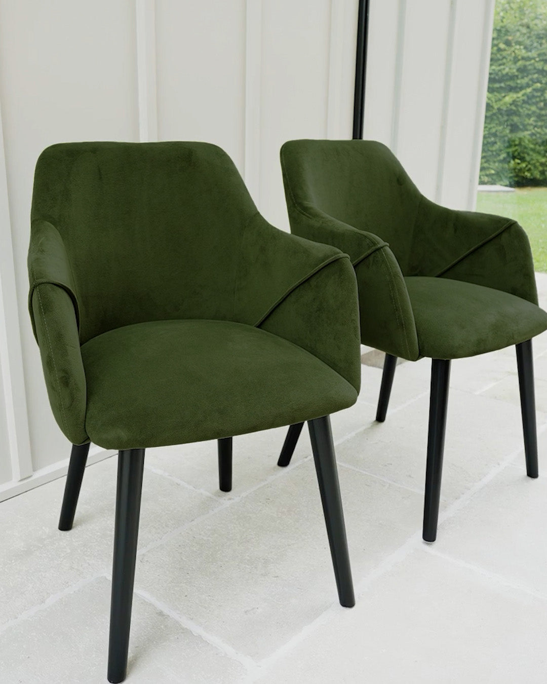Bonanova Velvet Dining Chair (Verdigris Green Fabric) – Modern Upholstered Dining Chair with Armrests - Marcel Olsen