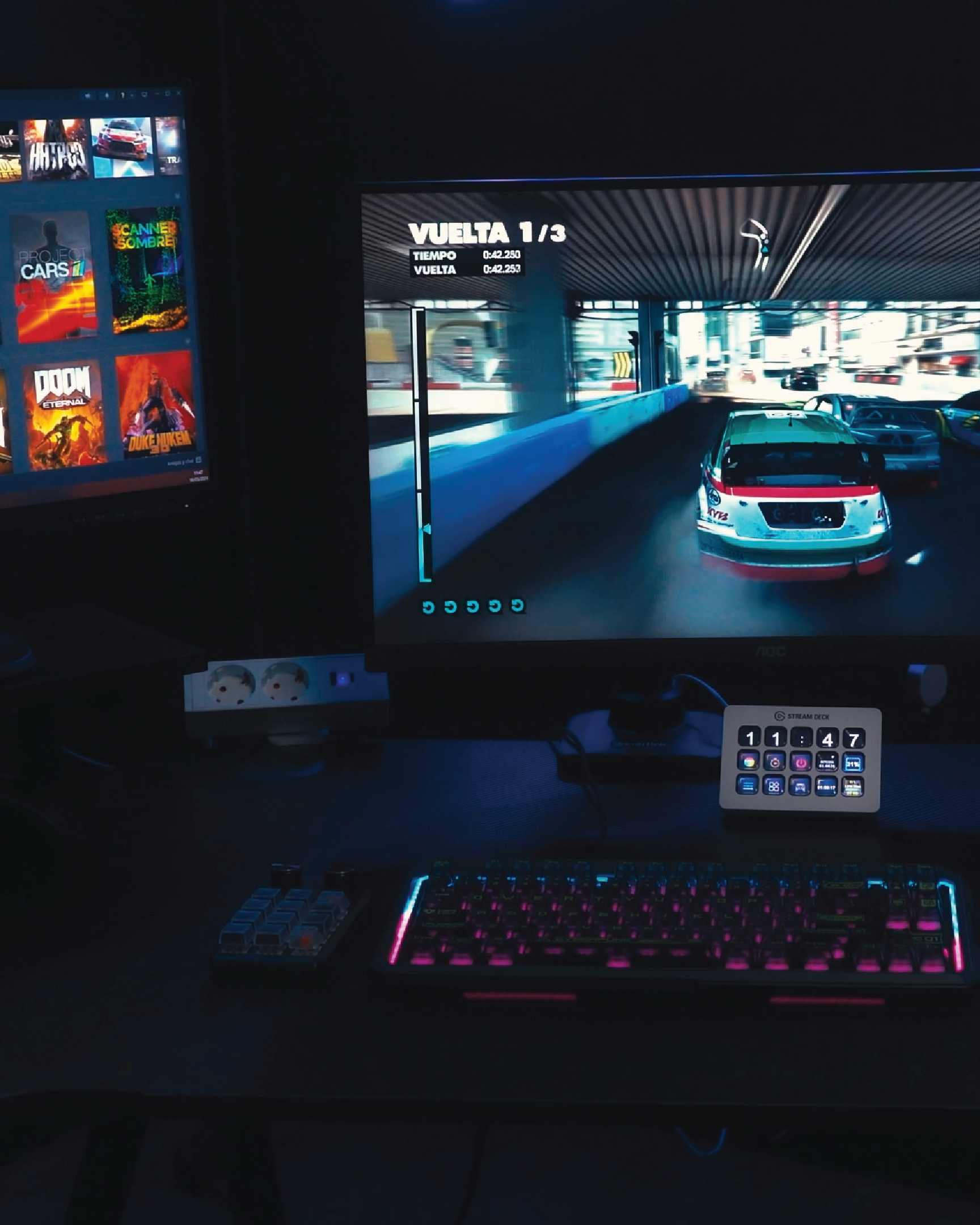 Core 140 Gaming Desk | LEDs, Headphone & Drink Mounts (Carbon Fibre Black, 140cm) - Outlet Gaming Desk - Marcel Olsen